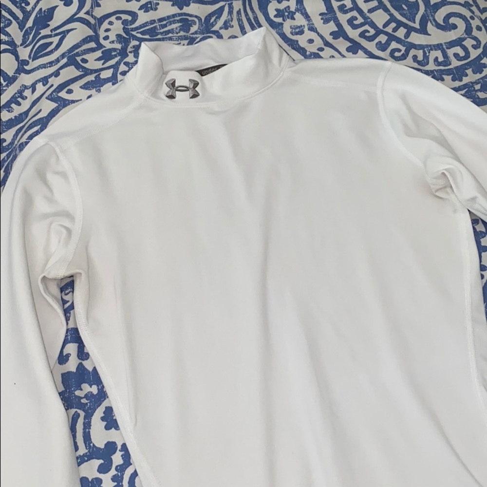 Fitted under armour cold gear long sleeve